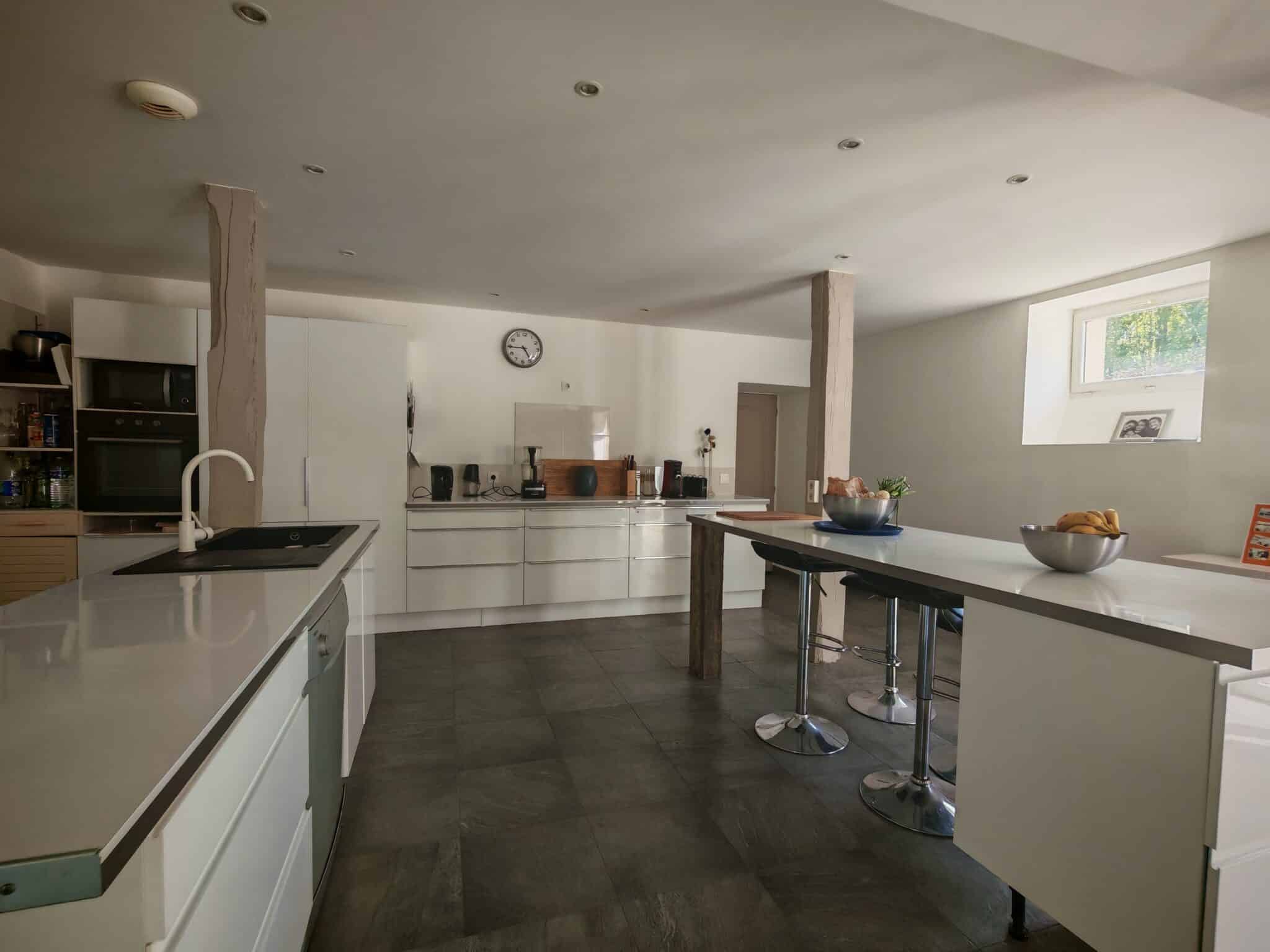 Longère à vendre, 6 chambres, grand jardin, vie de plain pied, entre Combourg et Dol de Bretagne, environnement calme