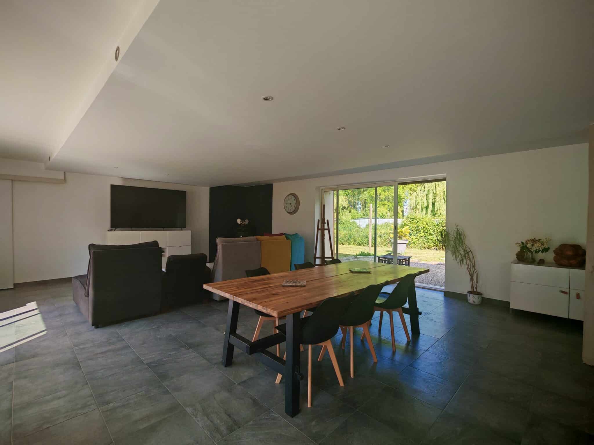Longère à vendre, 6 chambres, grand jardin, vie de plain pied, entre Combourg et Dol de Bretagne, environnement calme