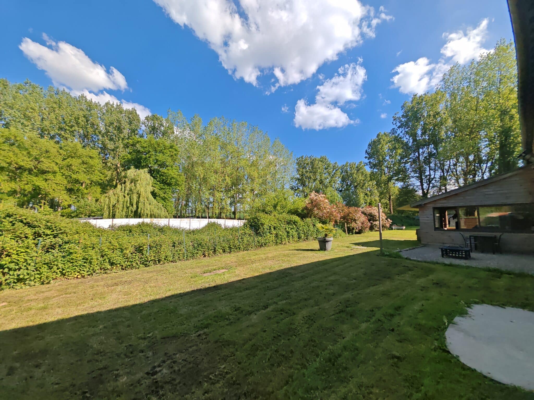 Longère à vendre, 6 chambres, grand jardin, vie de plain pied, entre Combourg et Dol de Bretagne, environnement calme